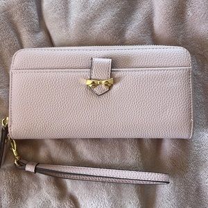 Ann Klein pink bow zip wallet